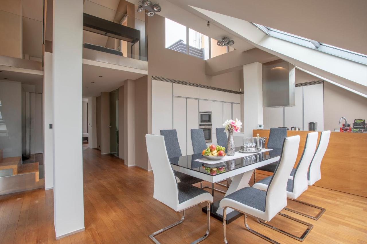 Luxury Central Duplex With Terrace 프라하 외부 사진